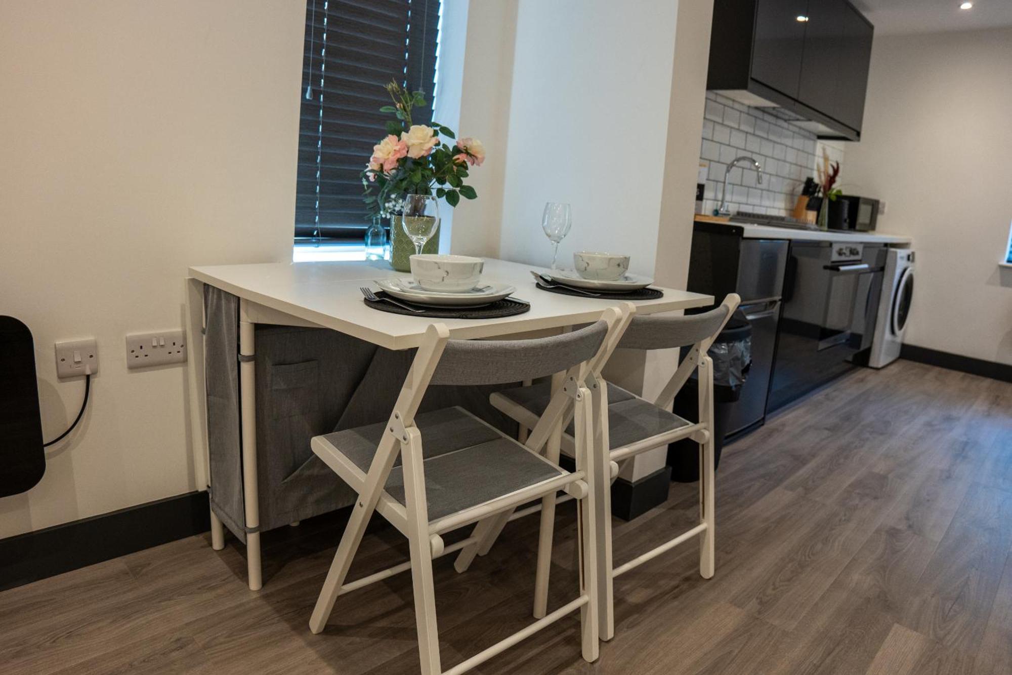 Ilkeston High End Apartments Perfect For Contractors ภายนอก รูปภาพ