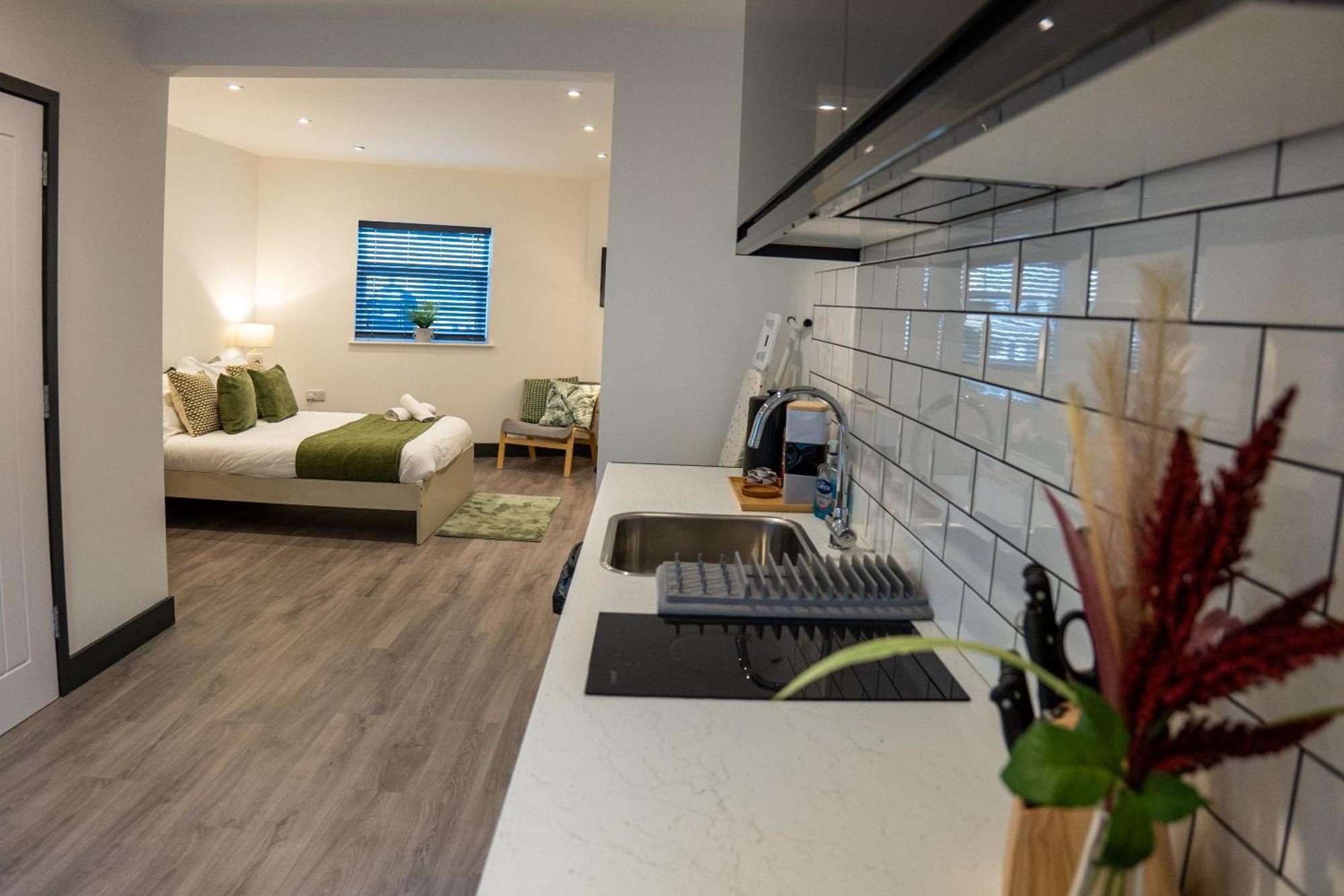 Ilkeston High End Apartments Perfect For Contractors ภายนอก รูปภาพ